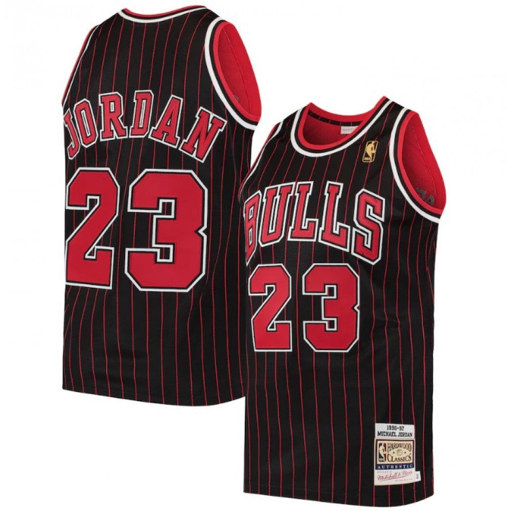 Men's Chicago Bulls Michael Jordan #23 Black 1996/97 Hardwood Classics Swingman NBA Jersey
